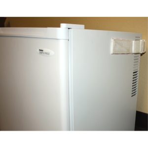 Refrigerator Wall Mounting Strap - White